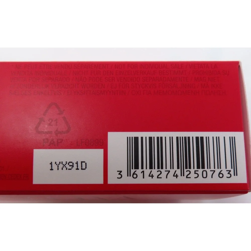 Valentino Rosso Valentino Lipstick Set 123R Matte 22R Satin Refill Red Pouch NEW